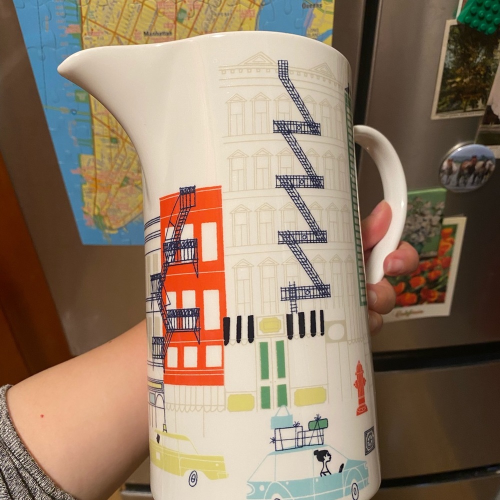 Kate spade NY about town pitcher